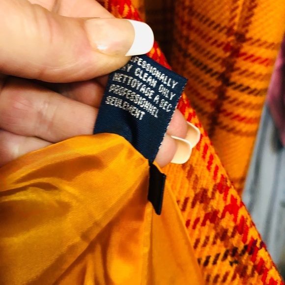 Burberry orange Nova  size 10 print
skirt suit lightly padded shoulders - Picture 11 of 14